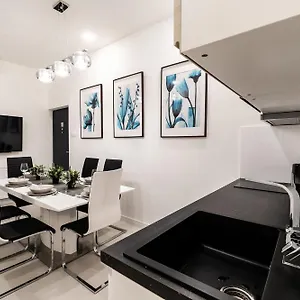 Quiet Very & Stylish Apartamento Budapest